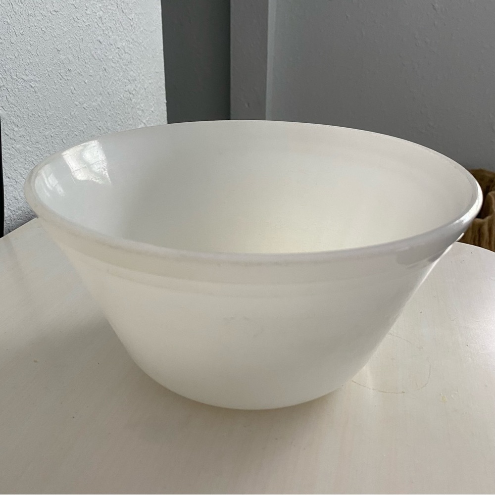 2 Federal White Mixing Bowls